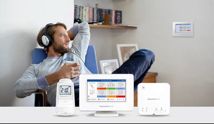 Honeywell Home evohome met HCC100